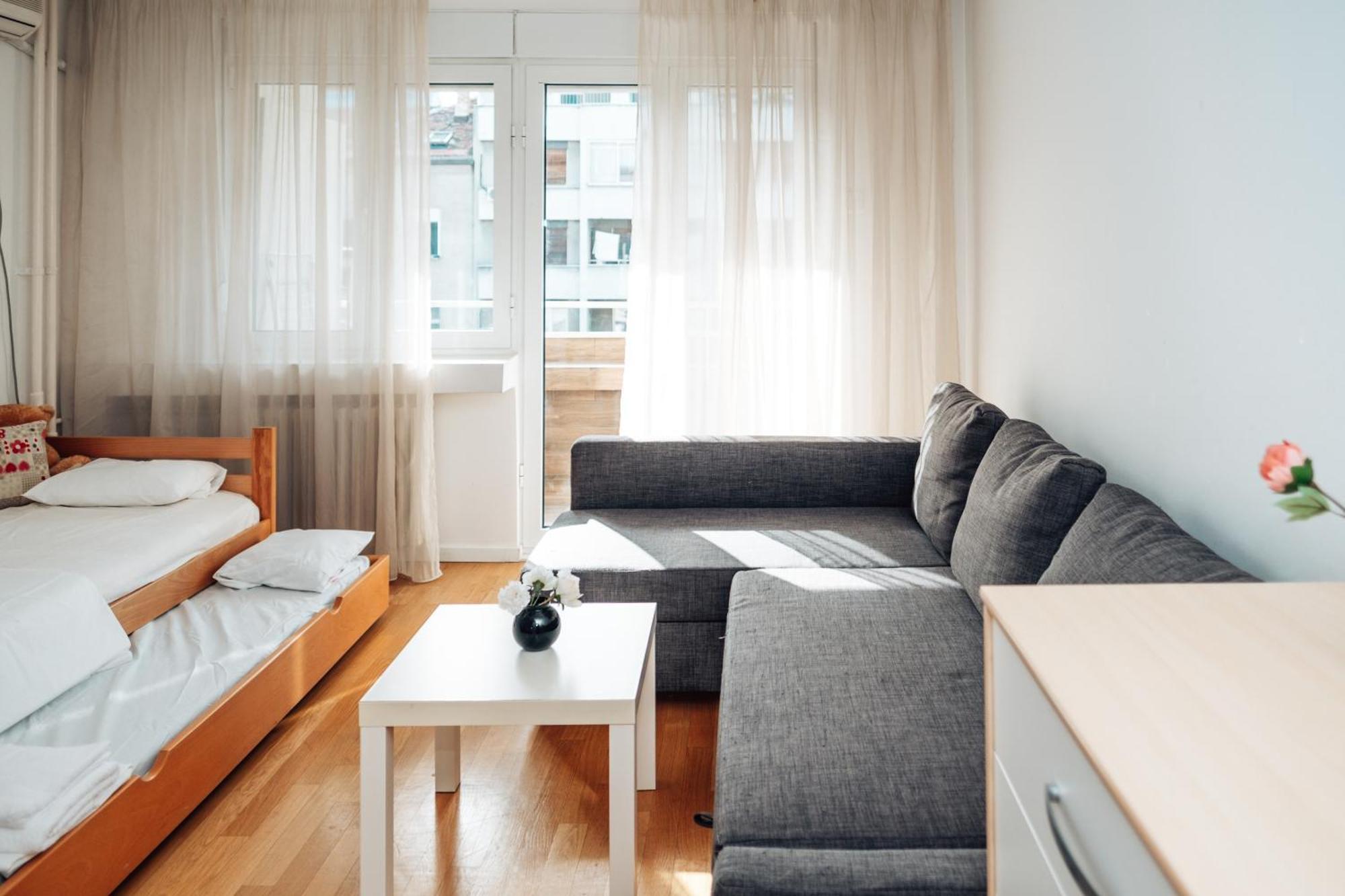 Crown Central Three Bedroom Apartment Belgrad Exterior foto